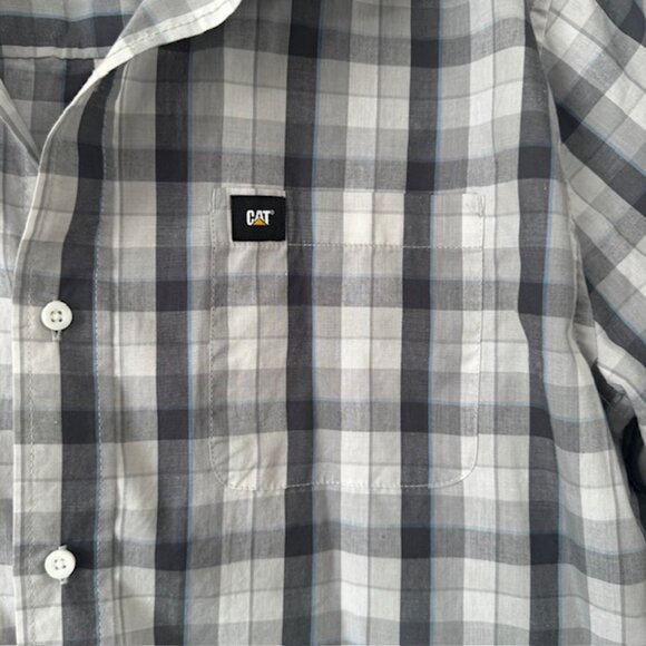 Caterpillar Mens Grey and White Plaid Button Up Tshirt size XL - Picture 3 of 6